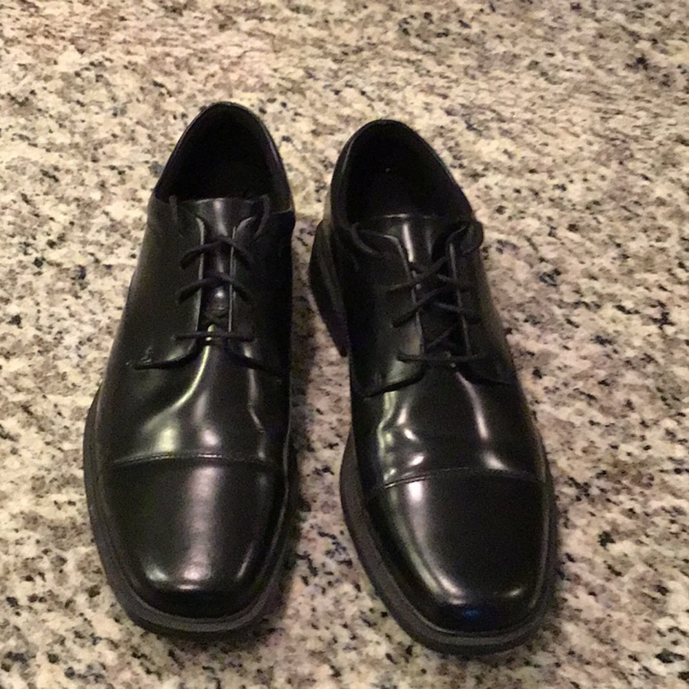 Rockport Ellingwood  Leather Cap Toe Oxford10.5